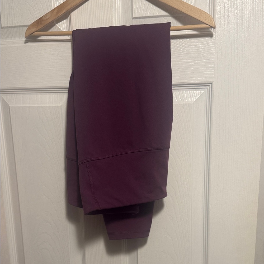 Old Navy Active Plum Leggings